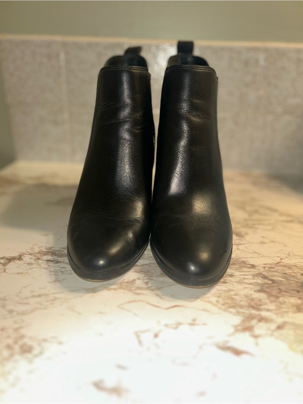 Michael Kors Chelsea Black Leather Ankle Booties with Block Heel - Picture 4 of 5